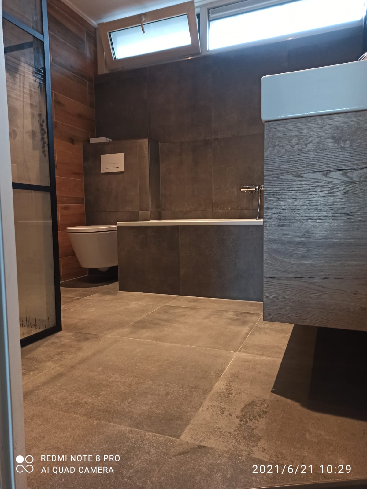 Badkamer Elst Houtlook 2