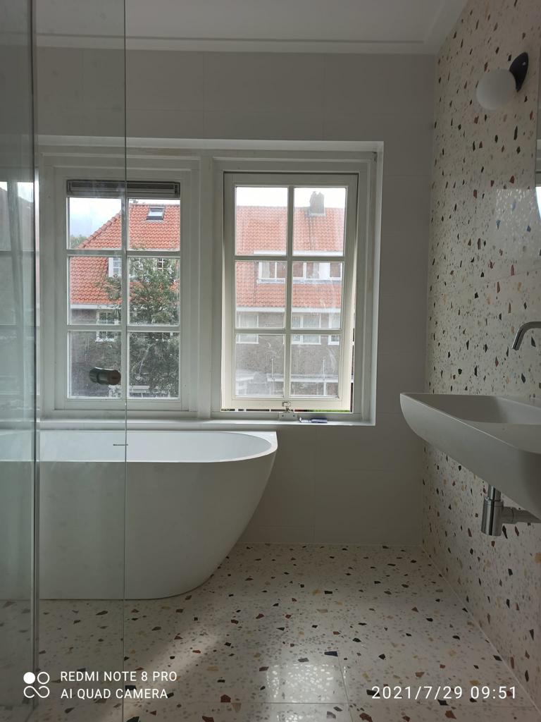 Voorpagina badkamer met Showersave
