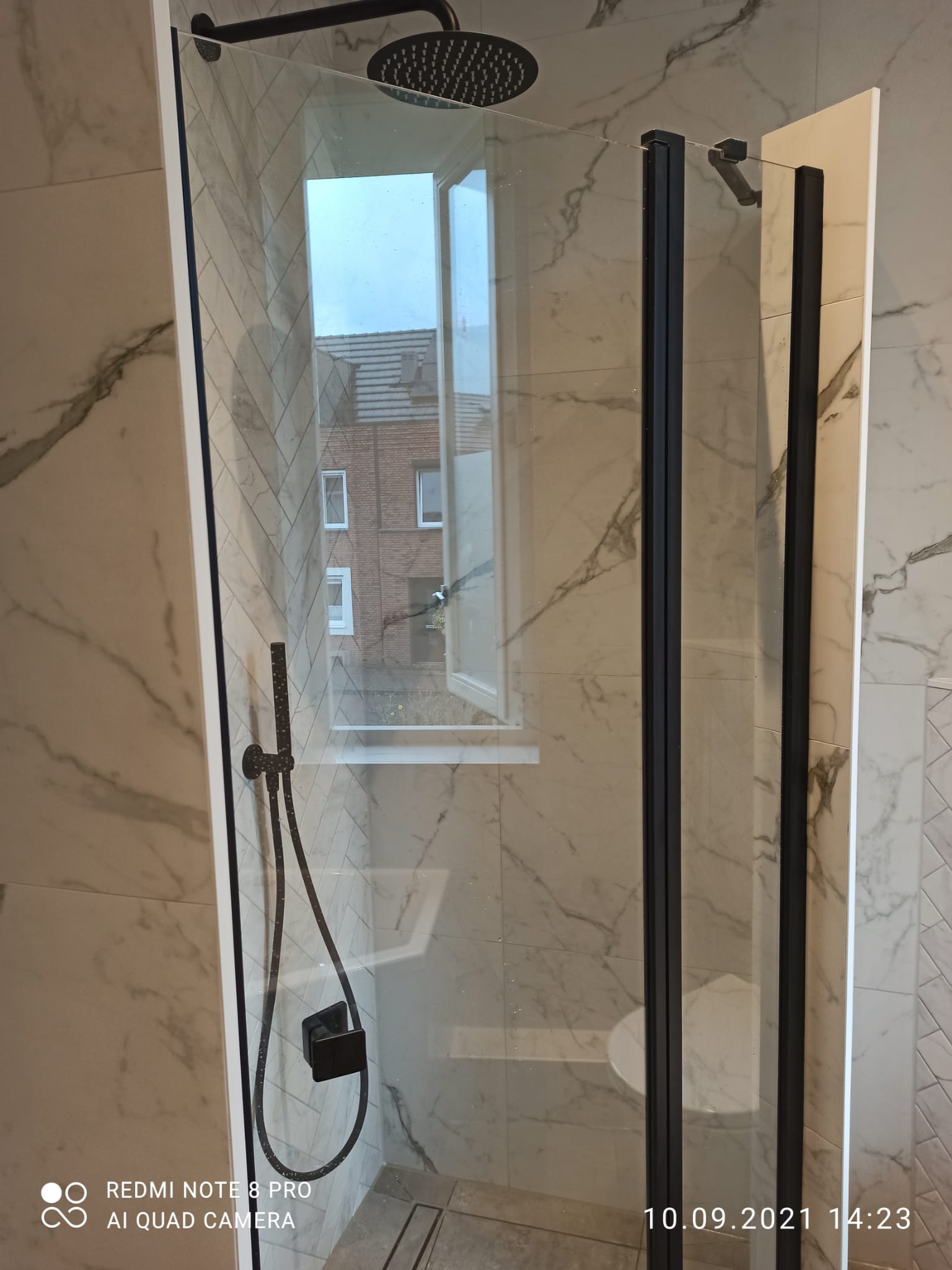 F58045d5 Bffa 4E5d Bd56 C2a7690b4abd