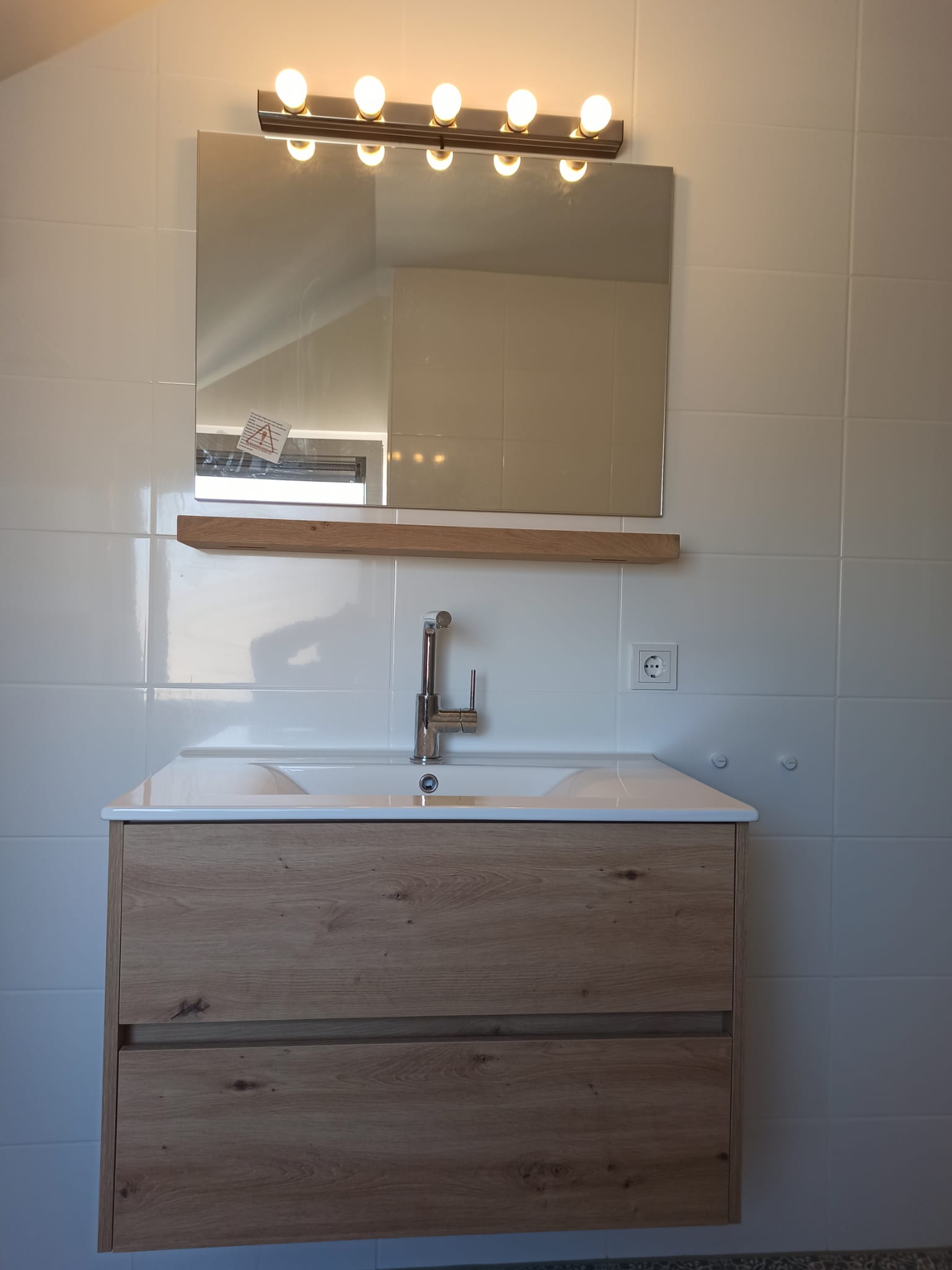 3735116A C098 40C0 848E 87936954B8f7