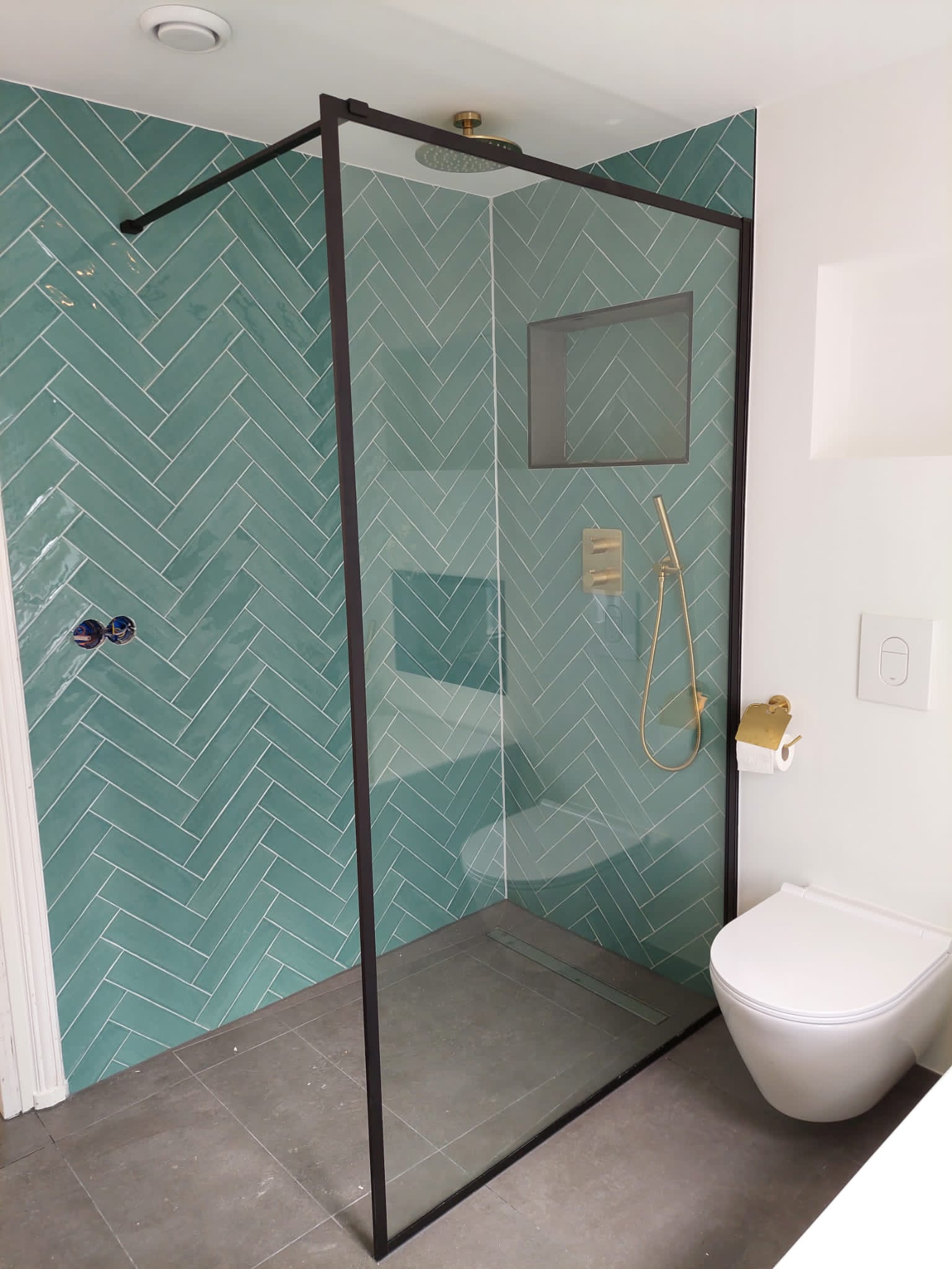 E05e3ce5 E897 4F7d 944E B5cf652f7cd0