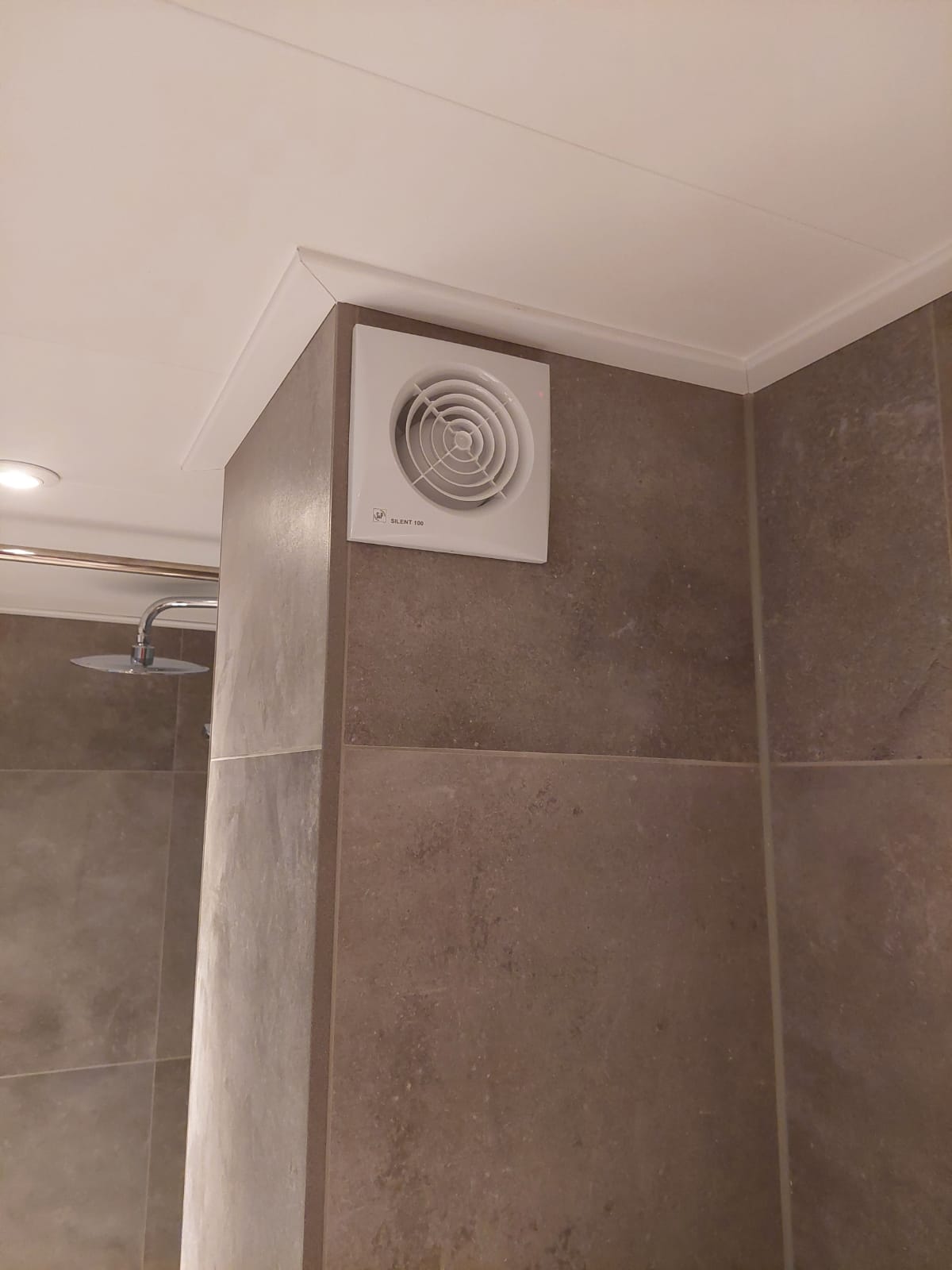 1477D8a4 Ce18 4A69 972E 9Fcb25b1ebcd