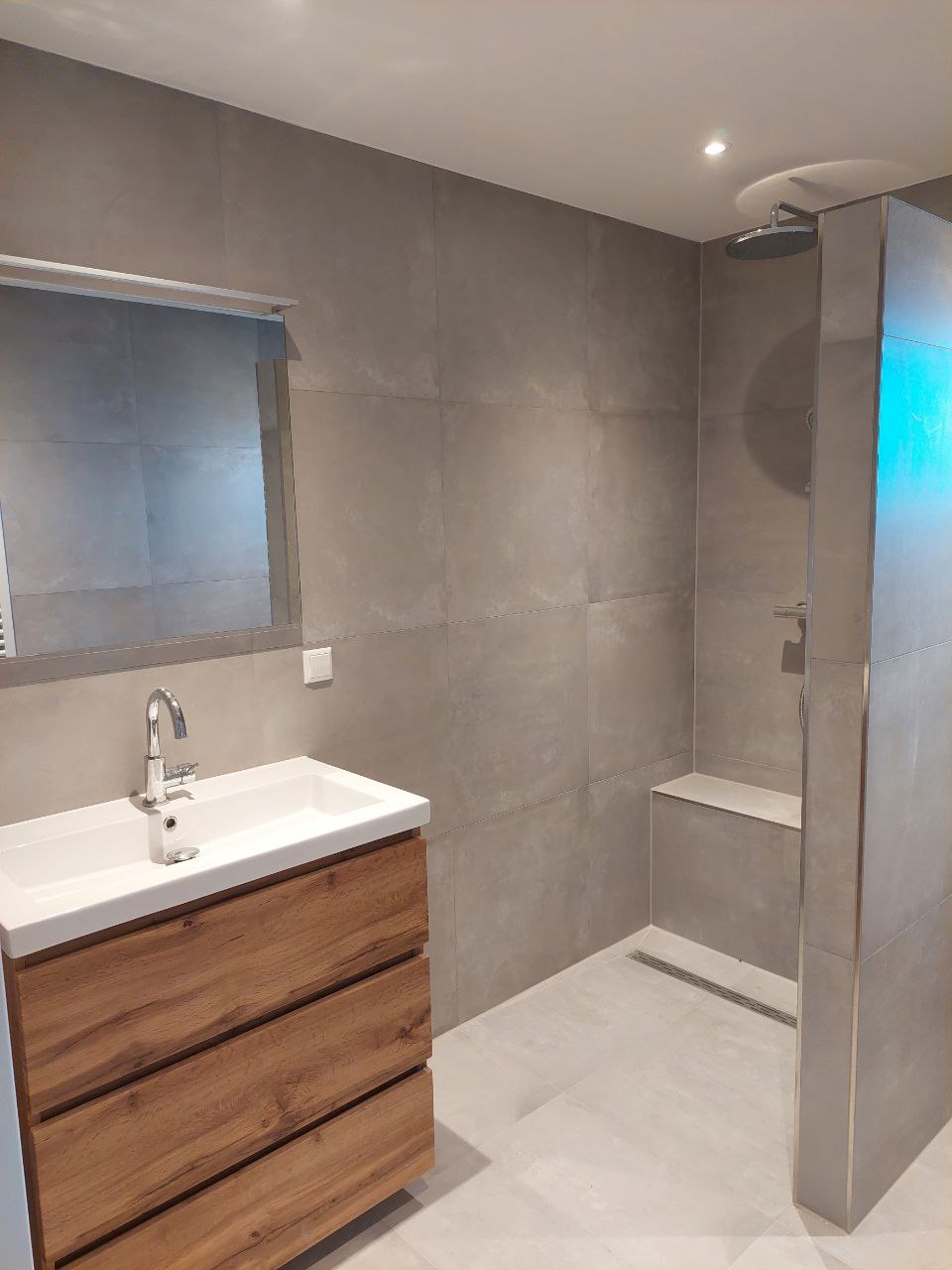 Photo 2023 03 30 09.23.53