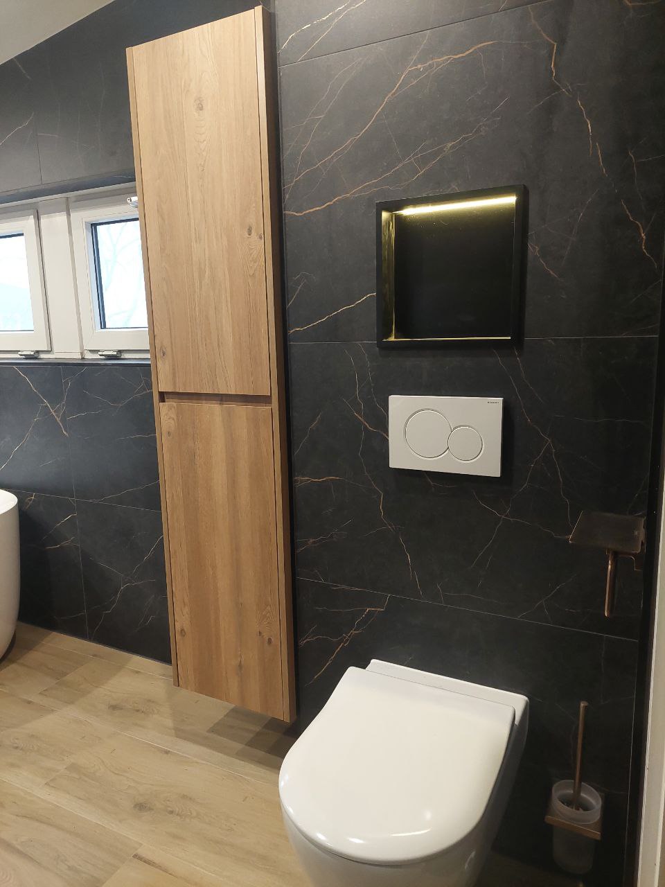 Photo 2023 02 22 20 05 43 (8)