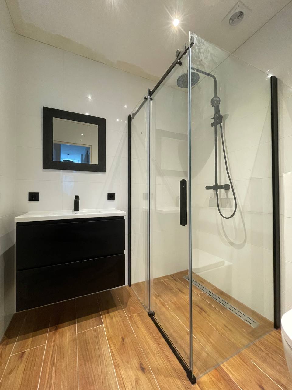 Photo 2023 04 07 11.25.29