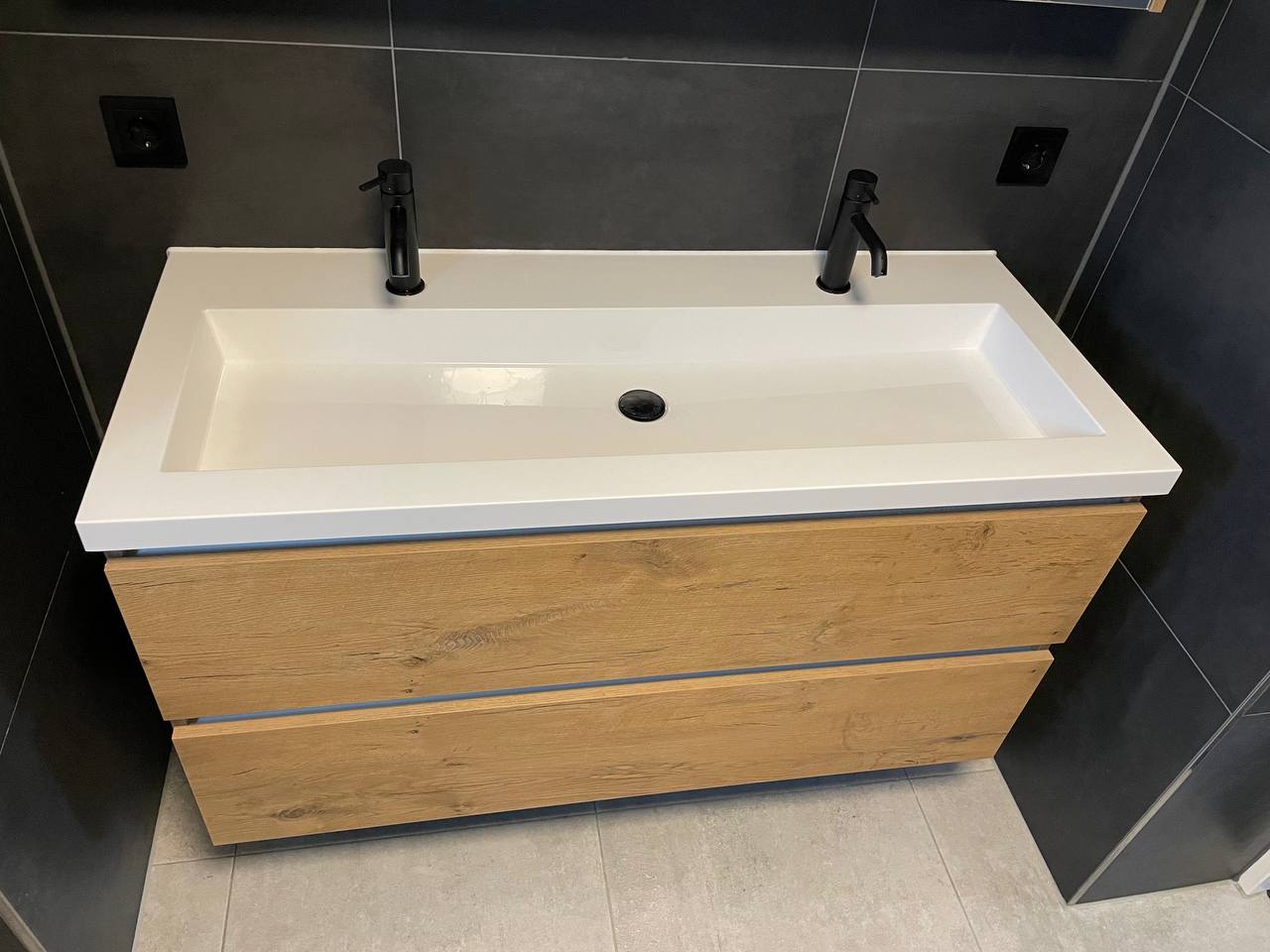 Photo 2023 04 14 09.45.28